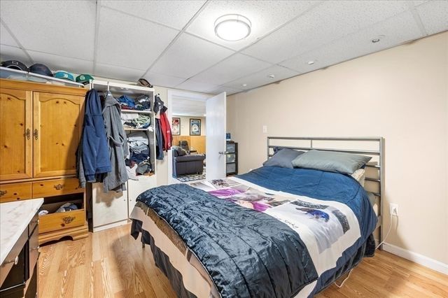 15 Stonewall Ave, Dartmouth, MA 02747