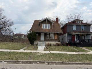 2301 Fullerton Street, Detroit, MI 48238