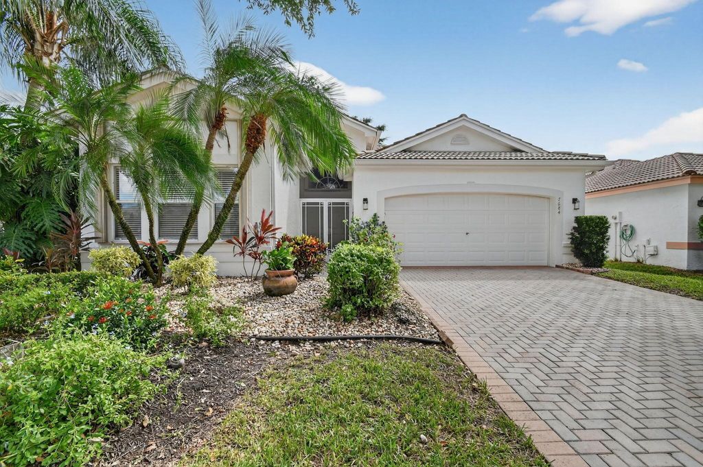7684 San Carlos Street, Boynton Beach, FL 33437