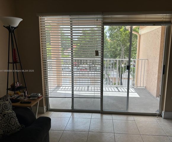 10521 SW 158th Ct 305, Miami, FL 33196