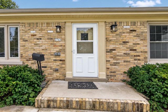 3765 E Bottsford Avenue, Cudahy, WI 53110
