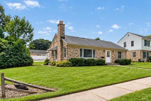 3765 E Bottsford Avenue, Cudahy, WI 53110