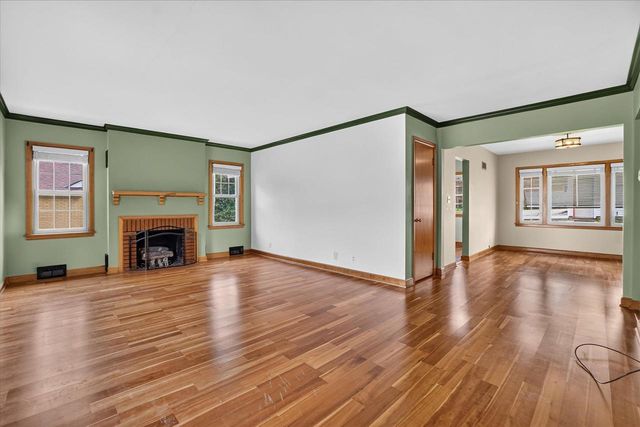 3765 E Bottsford Avenue, Cudahy, WI 53110