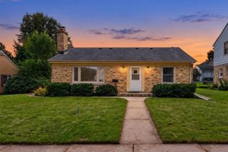 3765 E Bottsford Avenue, Cudahy, WI 53110