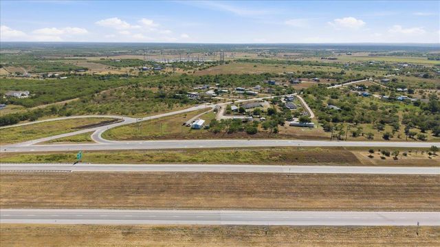 3731 Homannville TRL, Lockhart, TX 78644