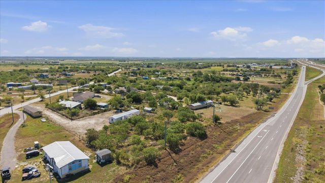 3731 Homannville TRL, Lockhart, TX 78644