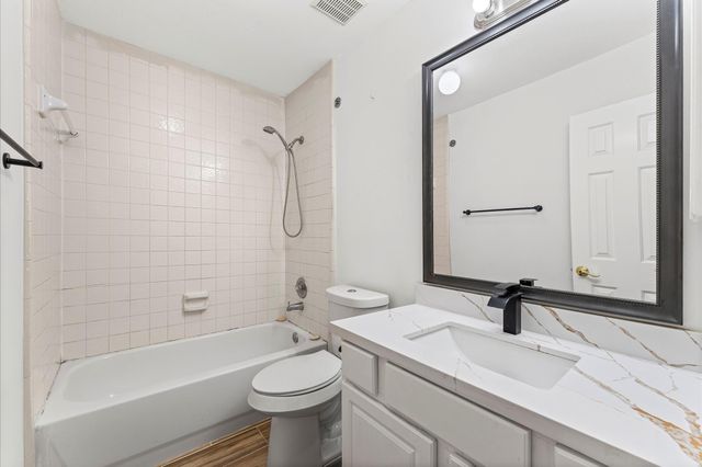 12211 Bringate Court, Houston, TX 77066