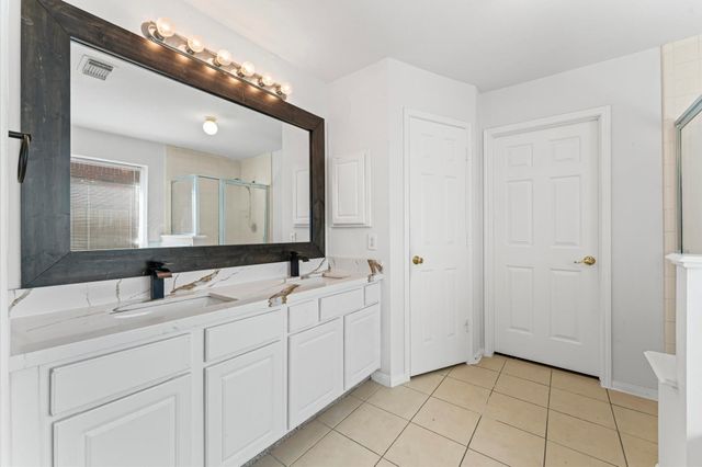 12211 Bringate Court, Houston, TX 77066