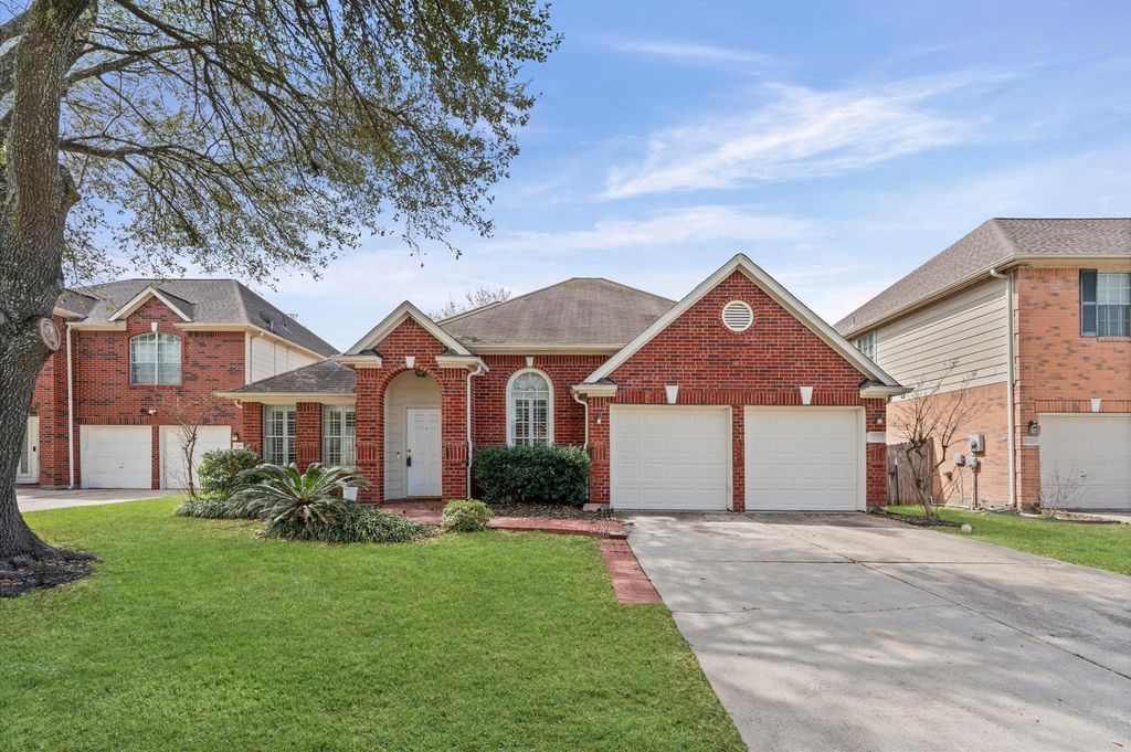 12211 Bringate Court, Houston, TX 77066