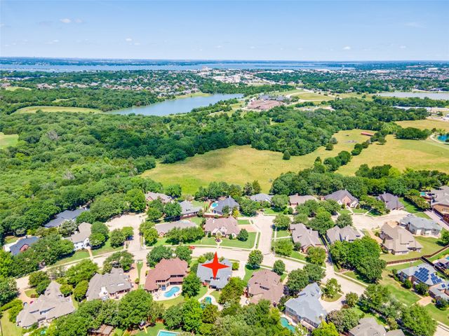 808 Country Club Drive, Heath, TX 75032