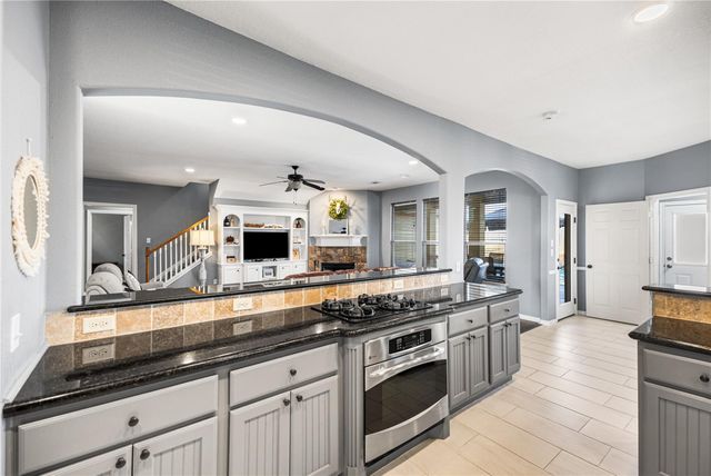 5657 County Road 405, Navasota, TX 77868