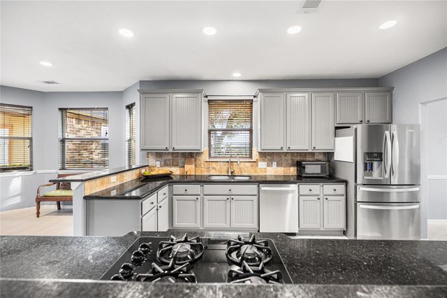 5657 County Road 405, Navasota, TX 77868