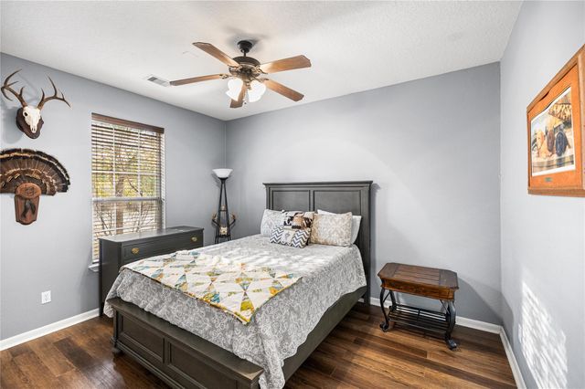 5657 County Road 405, Navasota, TX 77868