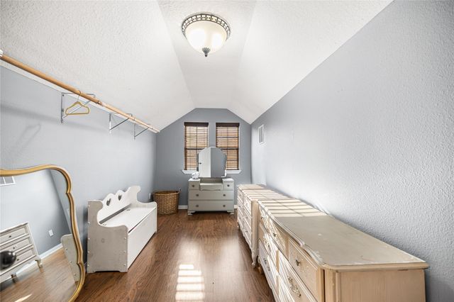 5657 County Road 405, Navasota, TX 77868