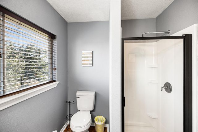 5657 County Road 405, Navasota, TX 77868