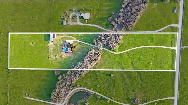 5657 County Road 405, Navasota, TX 77868