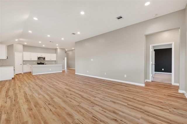 5403 Tourmaline Way, Brookshire, TX 77423