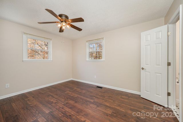 128 Oakley Drive, Gastonia, NC 28052