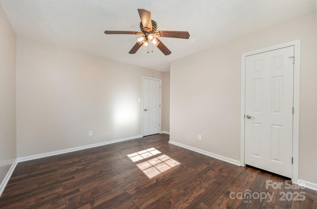 128 Oakley Drive, Gastonia, NC 28052