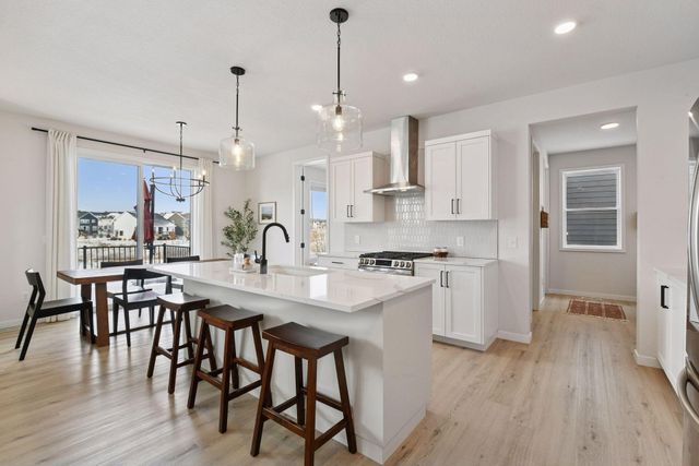 10125 Corral Way, Victoria, MN 55386