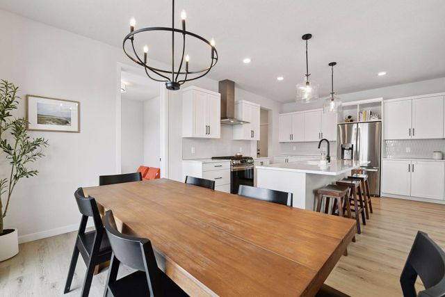 10125 Corral Way, Victoria, MN 55386