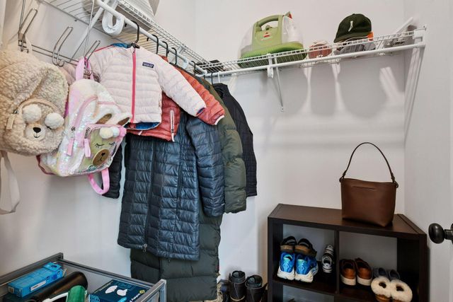 10125 Corral Way, Victoria, MN 55386