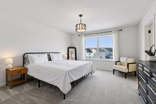 10125 Corral Way, Victoria, MN 55386