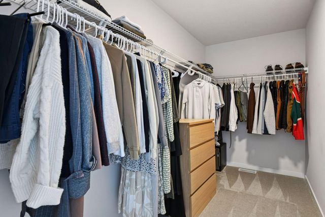 10125 Corral Way, Victoria, MN 55386