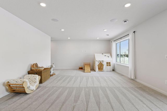 10125 Corral Way, Victoria, MN 55386