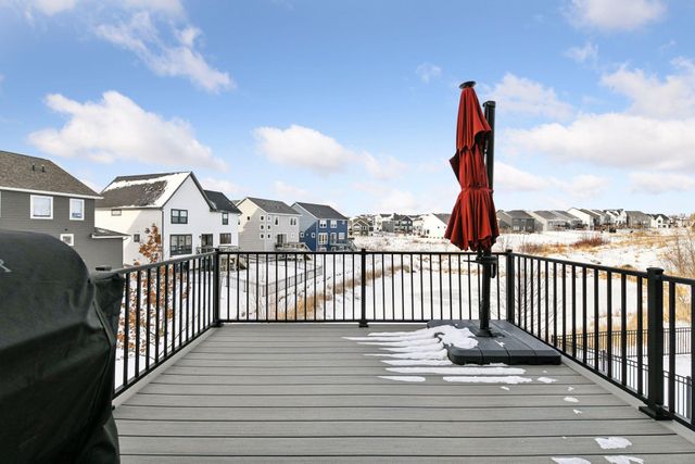 10125 Corral Way, Victoria, MN 55386