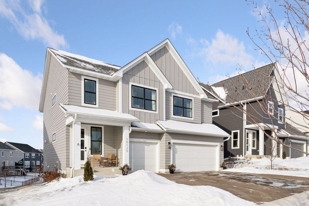 10125 Corral Way, Victoria, MN 55386