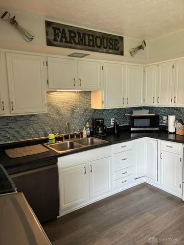 481 Cleary Drive, Fairborn, OH 45324
