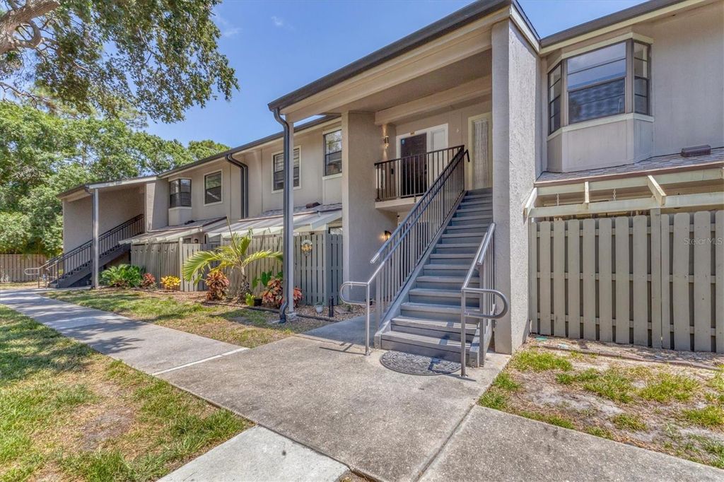 5611 SUMMER SIDE LANE 46B, Sarasota, FL 34231