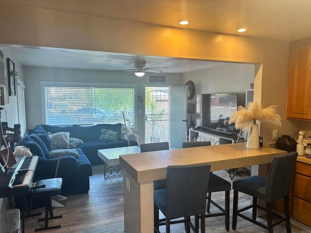 1270 72 marline Avenue, El Cajon, CA 92021