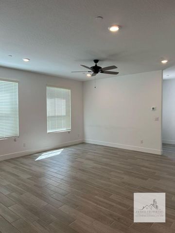 2710 E Tamarind Drive, Fresno, CA 93730