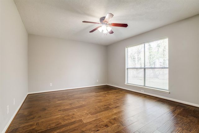 24 E Torch Pine Circle, The Woodlands, TX 77381