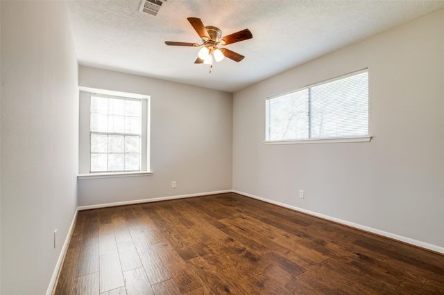 24 E Torch Pine Circle, The Woodlands, TX 77381