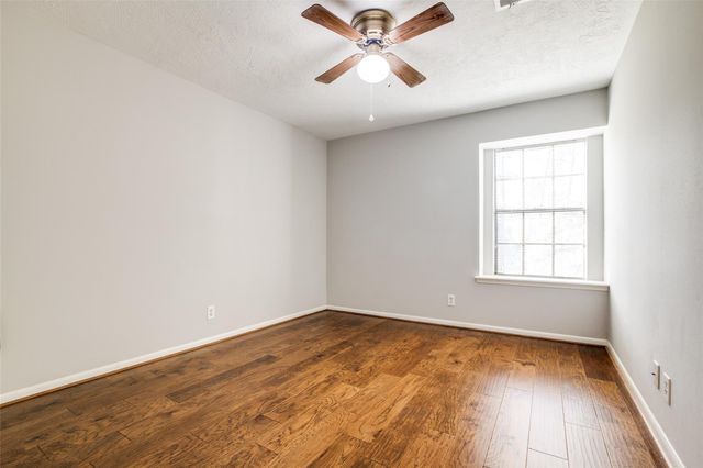 24 E Torch Pine Circle, The Woodlands, TX 77381