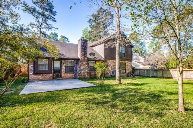 24 E Torch Pine Circle, The Woodlands, TX 77381