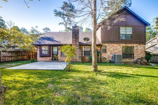 24 E Torch Pine Circle, The Woodlands, TX 77381