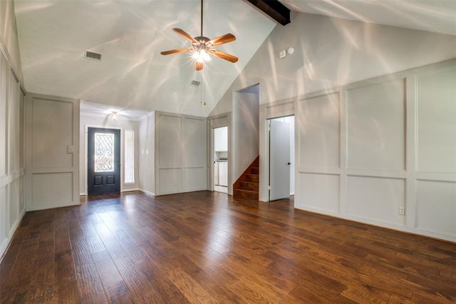 24 E Torch Pine Circle, The Woodlands, TX 77381