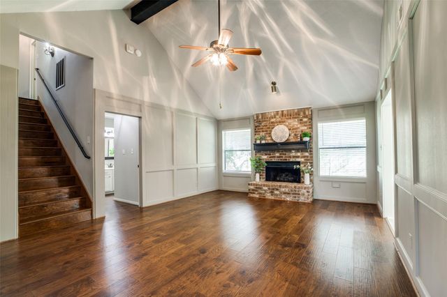 24 E Torch Pine Circle, The Woodlands, TX 77381