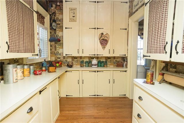 70 Woodland Road, Woonsocket, RI 02895