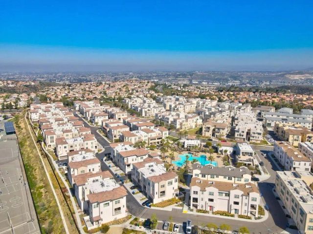 5406 Beach Bluff Lane 212, San Diego, CA 92154