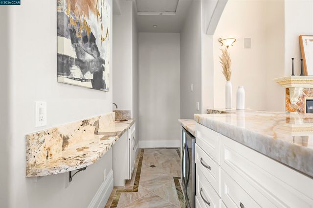 6010 Kolb Ranch Dr, Pleasanton, CA 94588