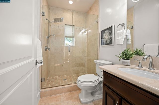 6010 Kolb Ranch Dr, Pleasanton, CA 94588