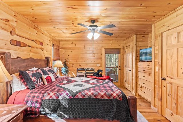61 Grove Lane, Ellijay, GA 30540