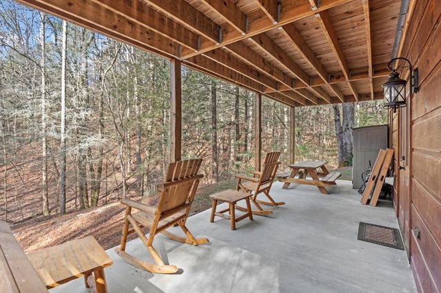 61 Grove Lane, Ellijay, GA 30540