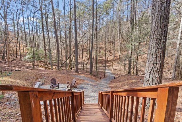 61 Grove Lane, Ellijay, GA 30540
