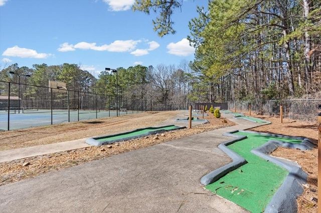 61 Grove Lane, Ellijay, GA 30540